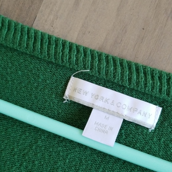 Sweater - Picture 2 of 2